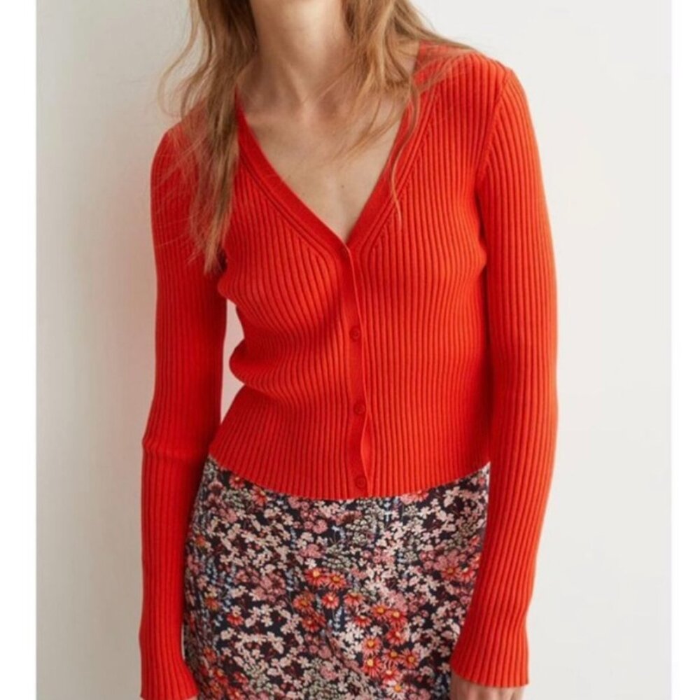 Women's Ribbed Sweater Bundle - Picture 4 of 7